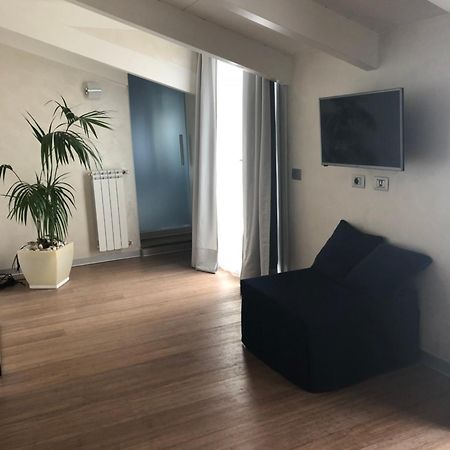 B&B Borgo Marina Бордігера Екстер'єр фото